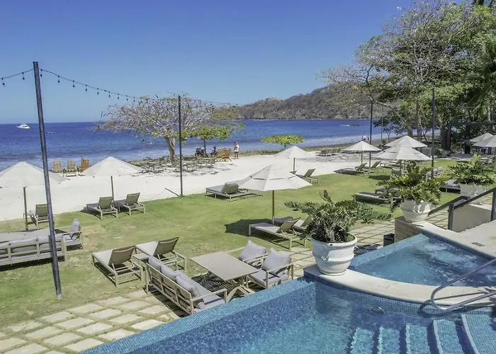 With Terrace + Pool Viiew In Playas Del Coco | Naumi N511 *