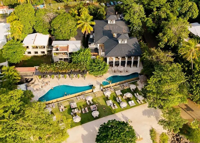 With Terrace + Pool Viiew In Playas Del Coco | Naumi N511 *