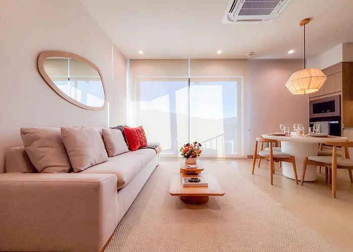 With Terrace + Pool Viiew In Playas Del Coco | Naumi N511 *